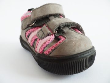 velcro shoes for elderly ladies uk